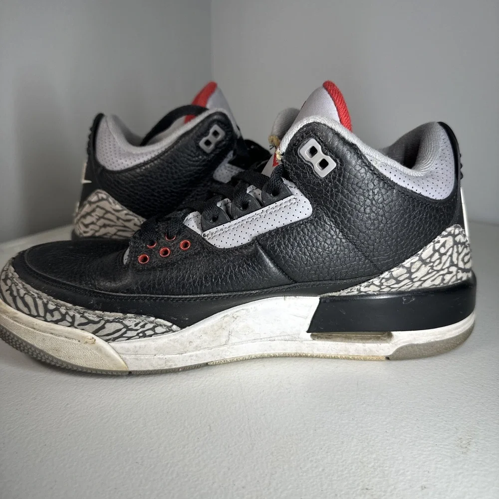 Size 9.5 - Jordan 3 Retro OG Mid Black Cement‎ ( 854262-001)